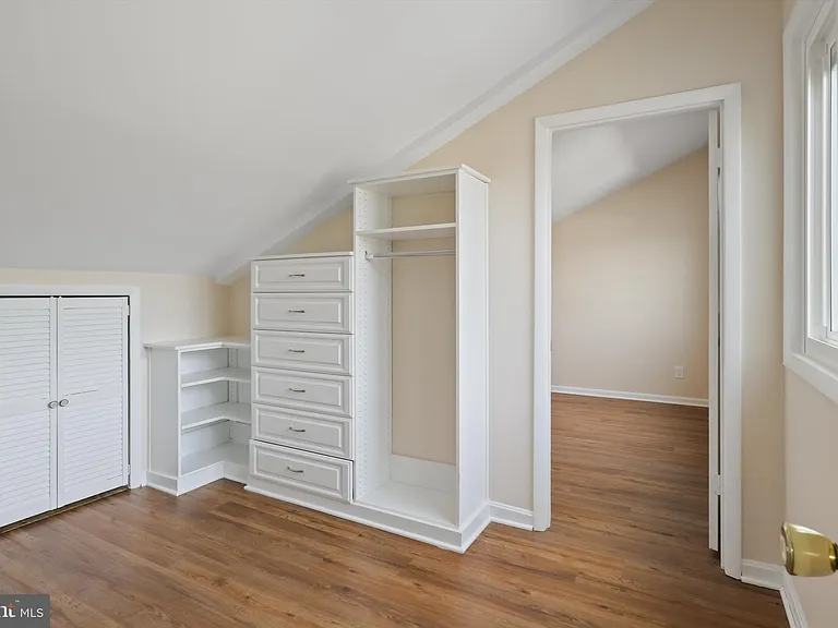 103 Farmington Ln — Photo 5