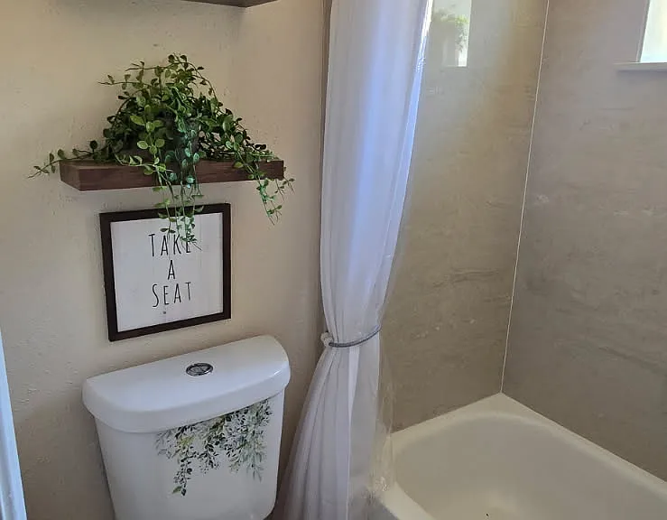 121 Queen Anne Dr — Photo 10