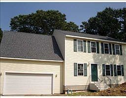 1st image of 8 Emerson Ct