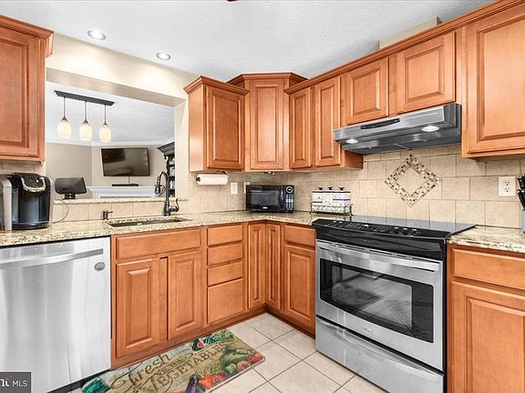 4th image of 3792 Timahoe Cir