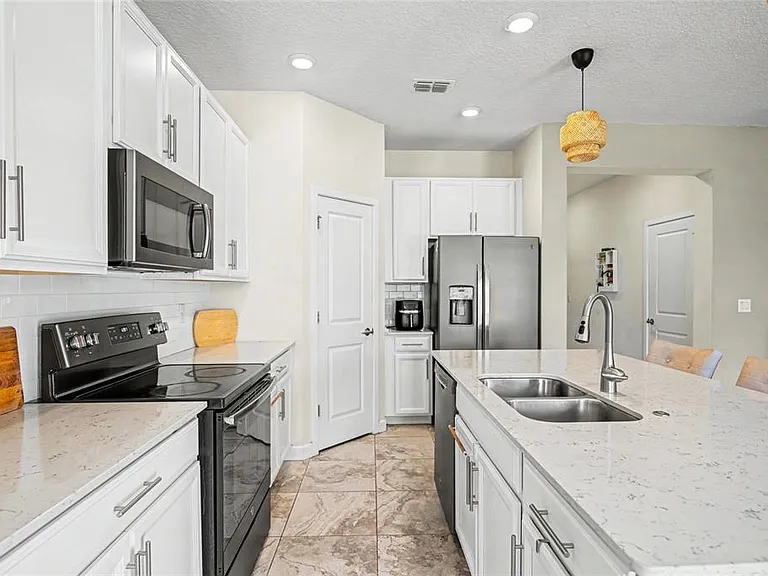 1734 Black Maple Pl — Photo 9