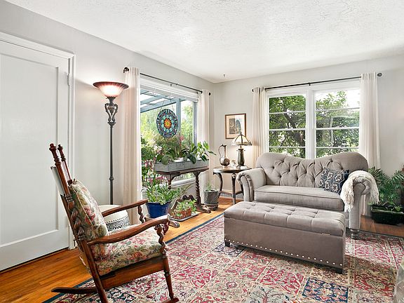 3rd image of 379 E Utopia Ave