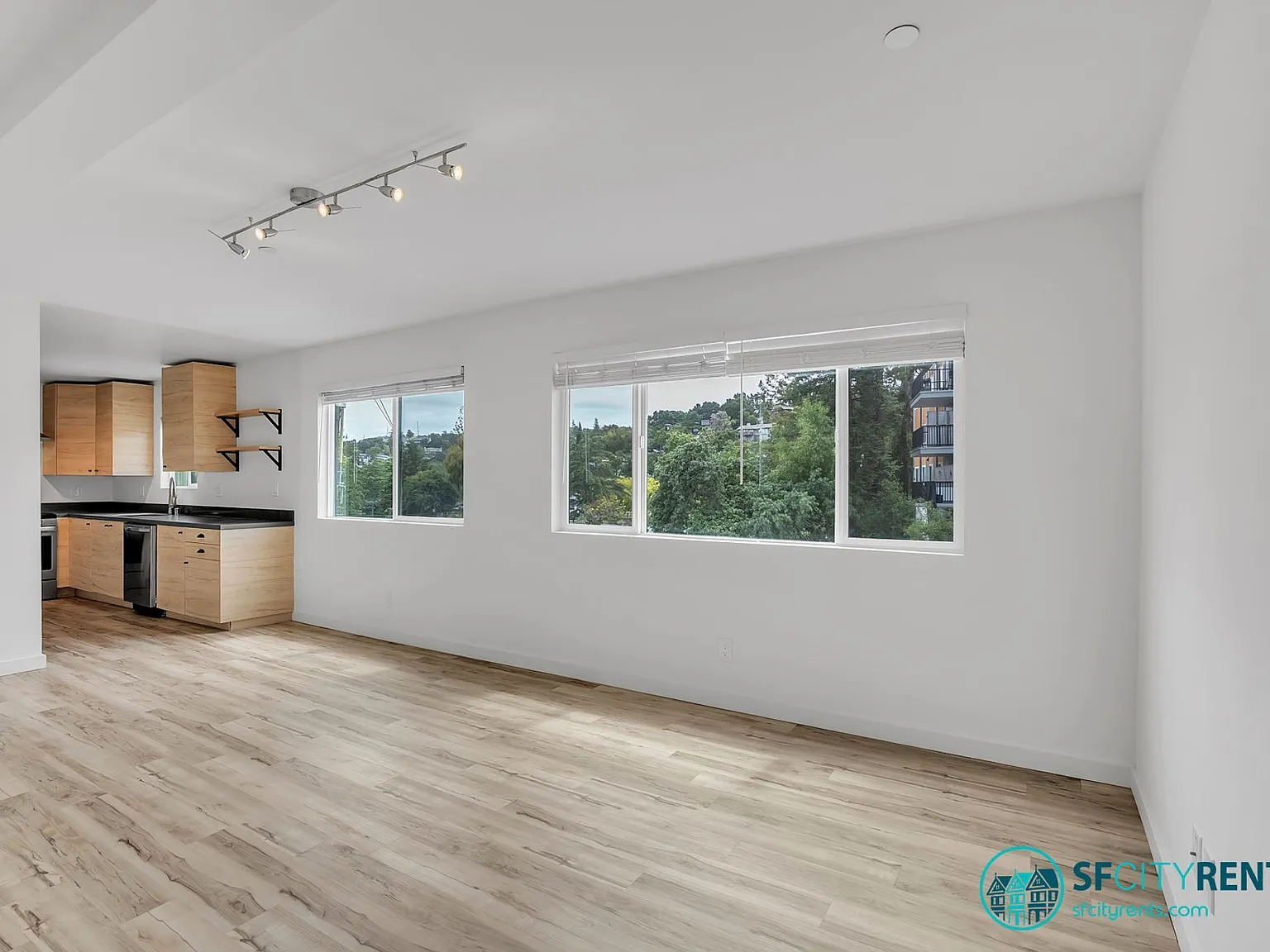Redwood City: Newly Remodeled 1 Bed 1 Ba w/ In-Unit Washer/Dryer & Private Garage w/ EV Charger — Photo 2