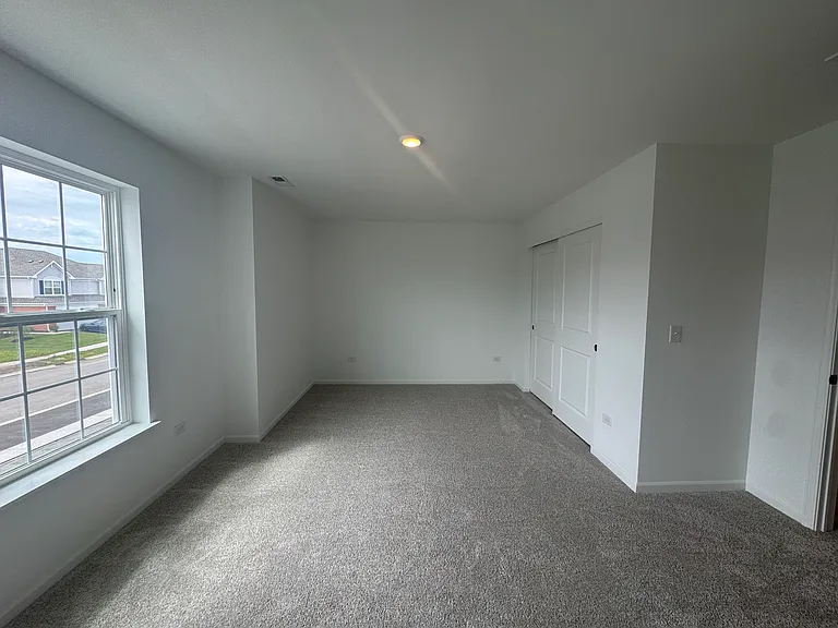 7725 Nightshade Ln — Photo 17