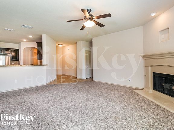 4th image of 3008 Beaver Creek Dr