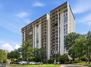 5300 Holmes Run Pkwy APT 1418, Alexandria, VA 22304
