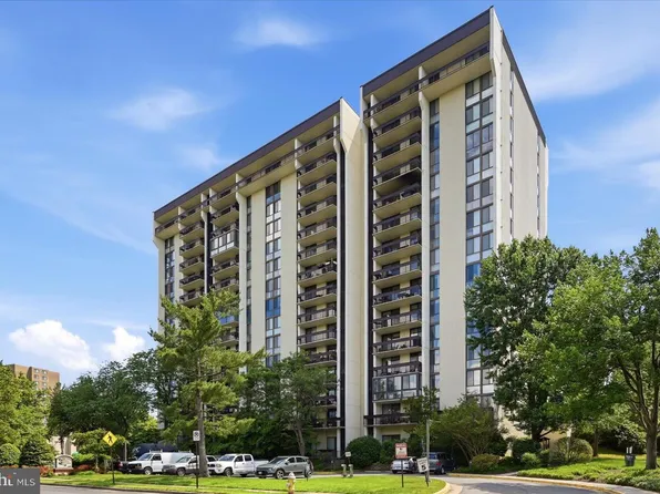 5300 Holmes Run Pkwy APT 1418, Alexandria, VA 22304