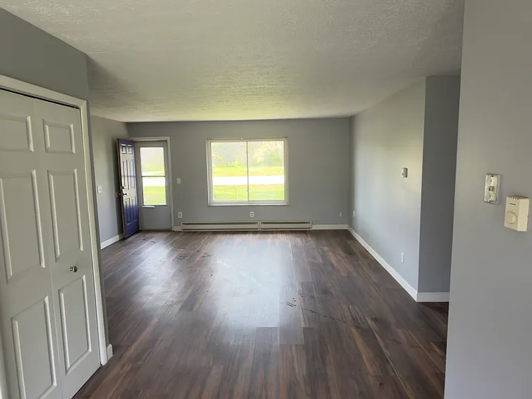 476 N Burkhart Rd — Photo 13