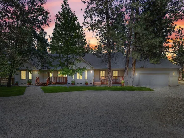 27067 Walker Dr, Fall River Mills, CA 96028
