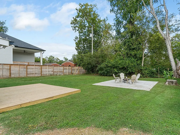 1305 Chickering Dr — Photo 6