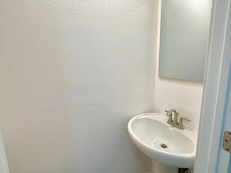 35311 Military Rd S — Photo 18