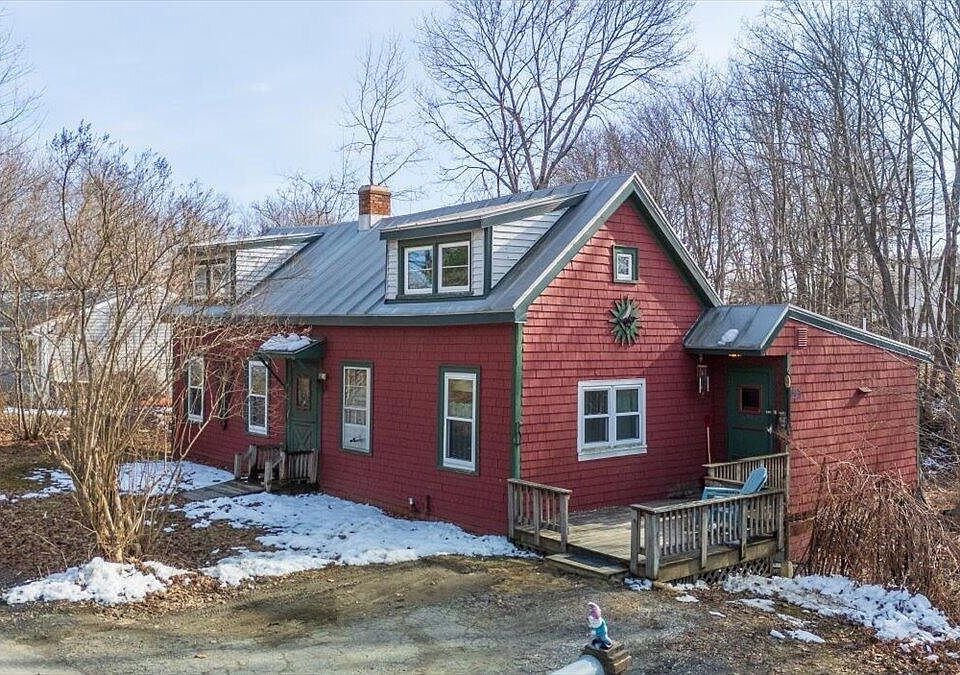 1st image of 40 Admontem Avenue