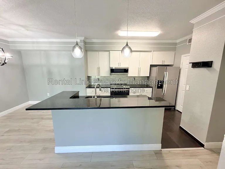 11530 Villa Grand #1115 — Photo 10