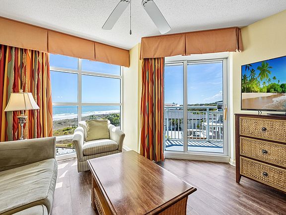 3rd image of 5200 N Ocean Blvd. #452