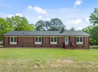 3605 Sand Clay Rd, Kinston, NC 28504