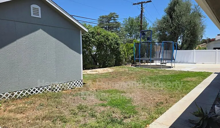 5851 Keokuk Ave — Photo 17