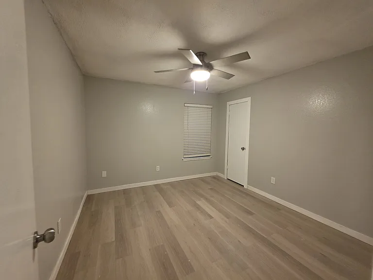 7501 April Ln #7501 — Photo 7