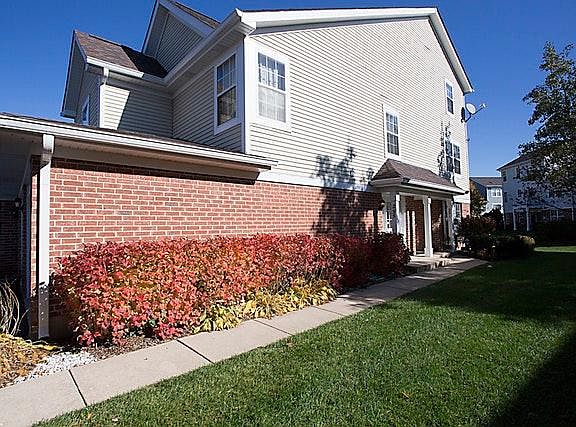 3rd image of 1375 Ashbury Ln E #1530-6