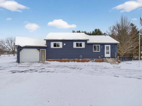 349 CRESTVIEW LANE, Nekoosa, WI 54457
