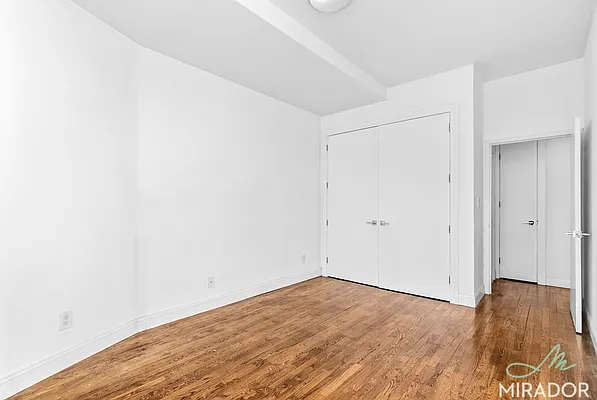 Rented by Mirador Real Estate | media 22