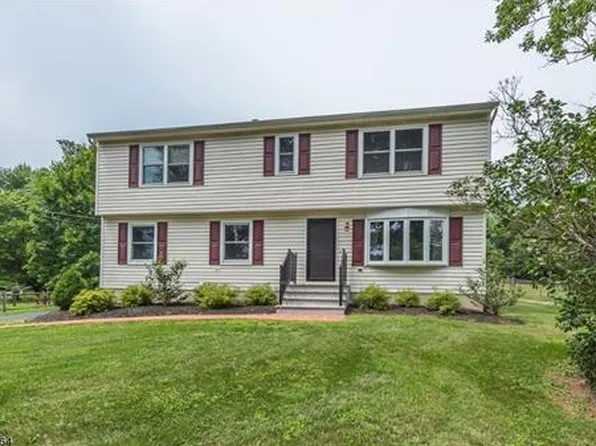 282 Old York Rd, Bridgewater, NJ 08807