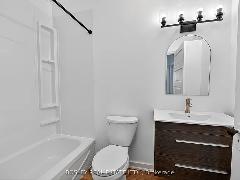 215 King St #2 — Photo 11