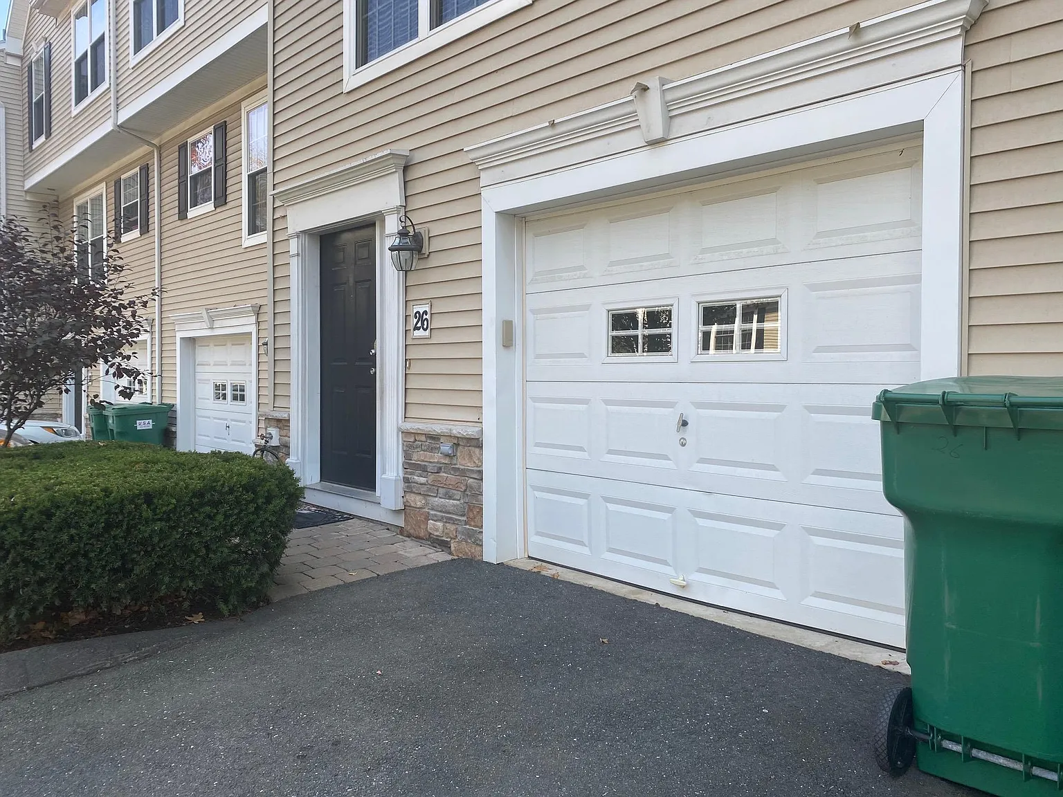 26 Donahue Ln — Photo 3