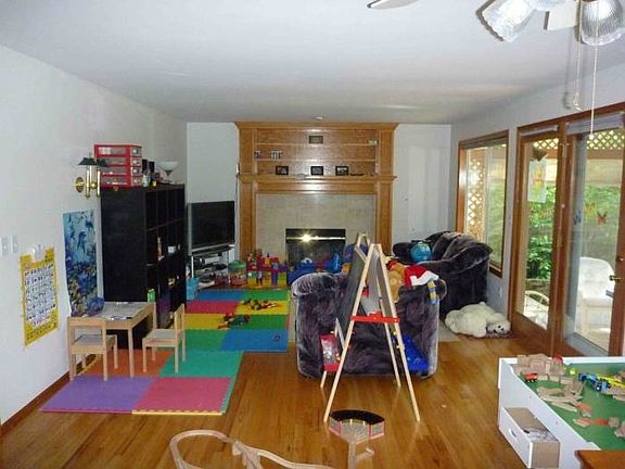 family room/den
