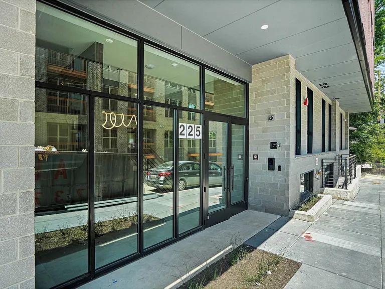 Cypress on Vine Co-Living — Photo 91