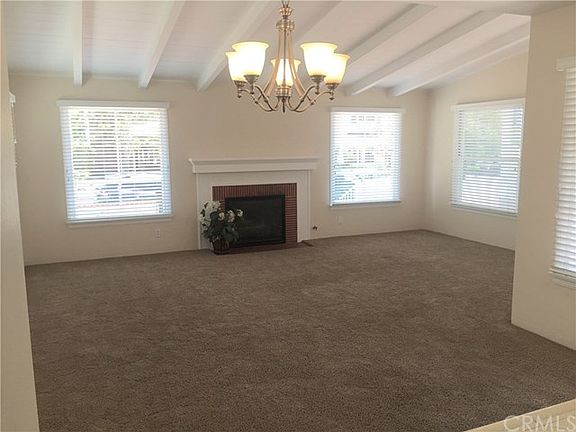 3rd image of 243 Heliotrope Ave