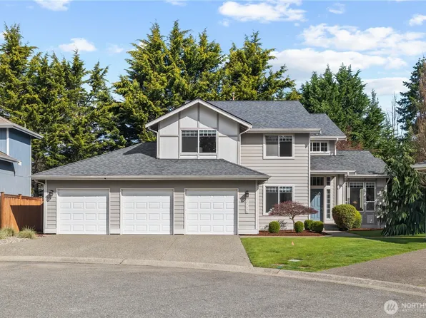 23634 SE 267th PL, Maple Valley, WA 98038