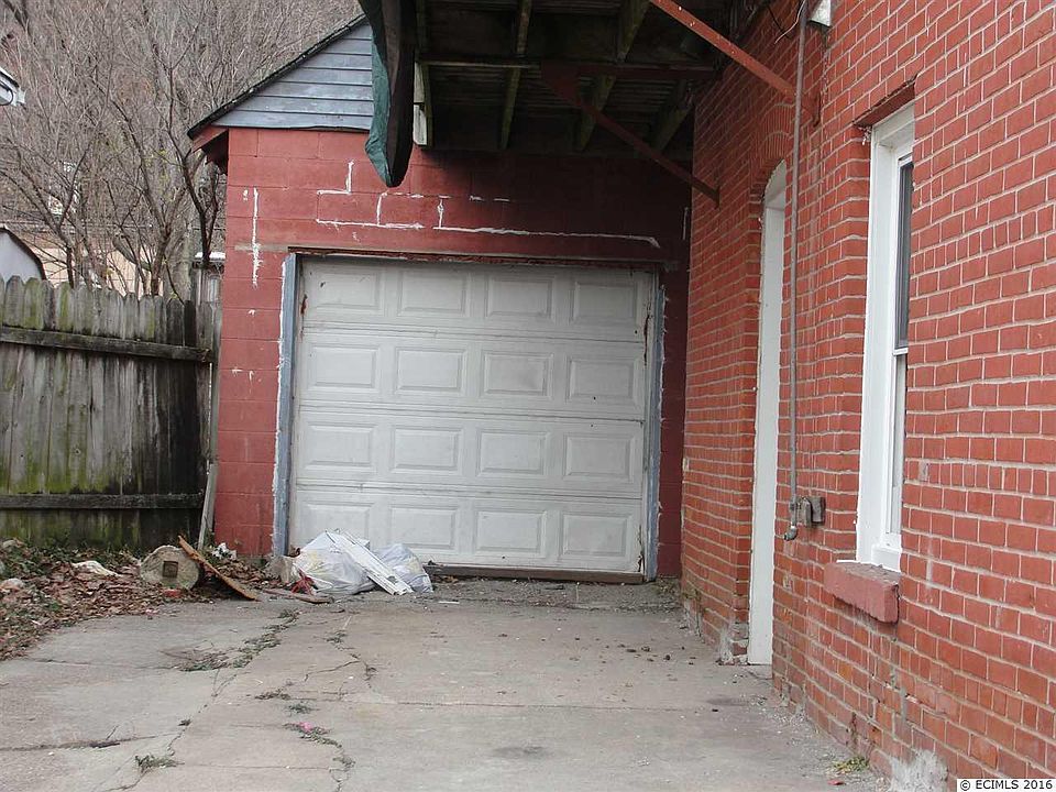 2nd image of 1935 Ellis St