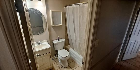 5th image of 3303 Marquette Dr