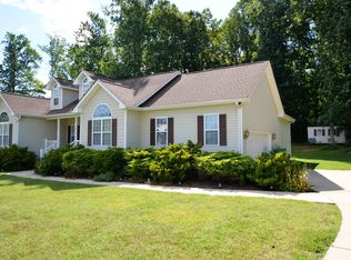 171 River Run Dr, Reidsville, NC 27320