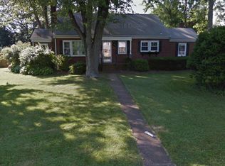 9101 Main St, Manassas, VA 20110