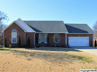 112 Spring Tanner Rd, Hazel Green, AL 35750