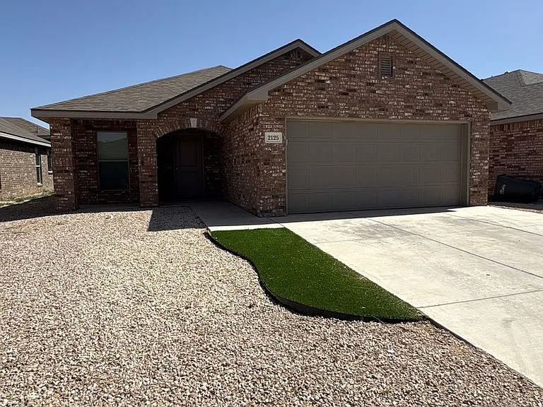 2125 Kirksey Ave — Photo 2