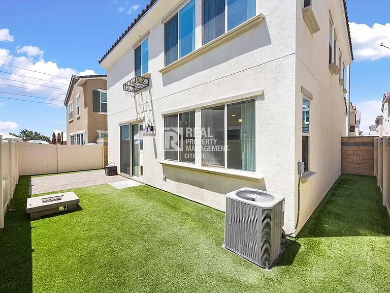 1604 Armijo Pl — Photo 18