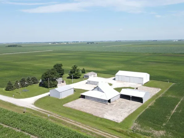 2377 190th St, Mount Union, IA 52644