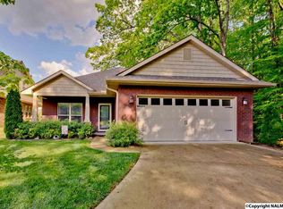 3021 Watch Hill Dr SE, Owens Cross Roads, AL 35763