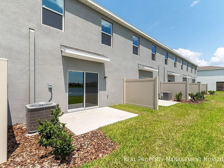 17769 Crescent Moon Loop — Photo 22