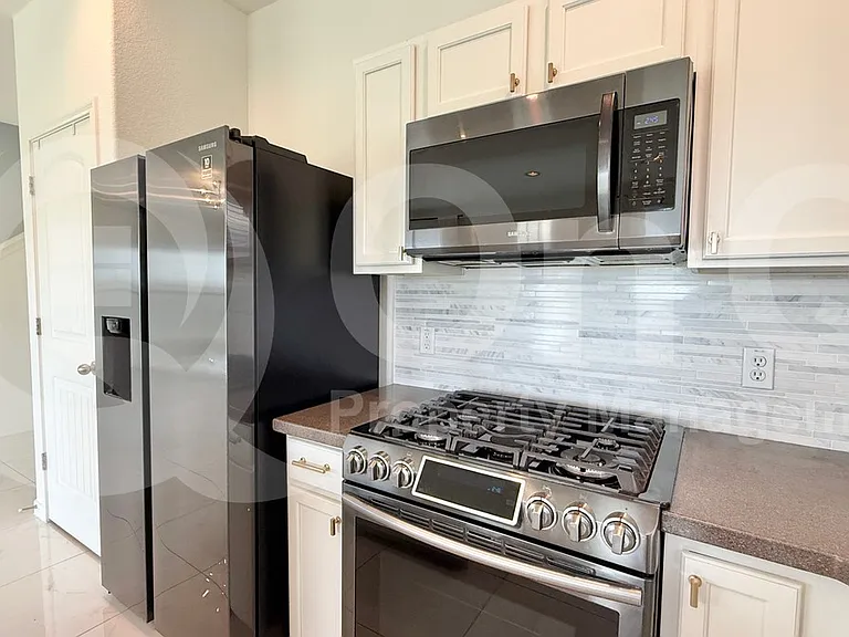 12224 Timber Heights Dr — Photo 5