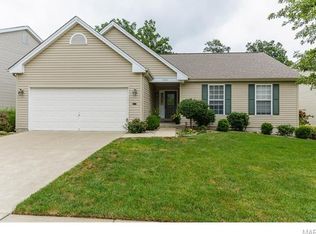 428 Coventry Trail Ln, Maryland Heights, MO 63043