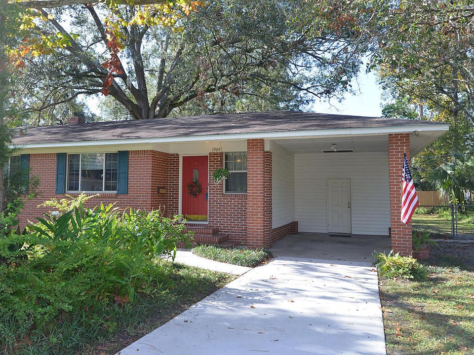 1st image of 7904 Catawba Dr