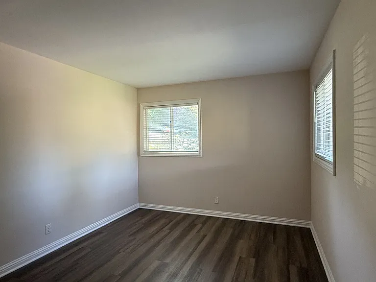 100 Belvedere Dr #7 — Photo 11