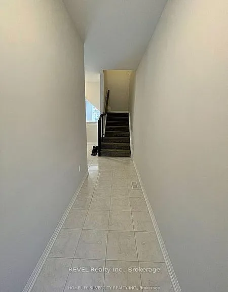 7397 Matteo Dr — Photo 4
