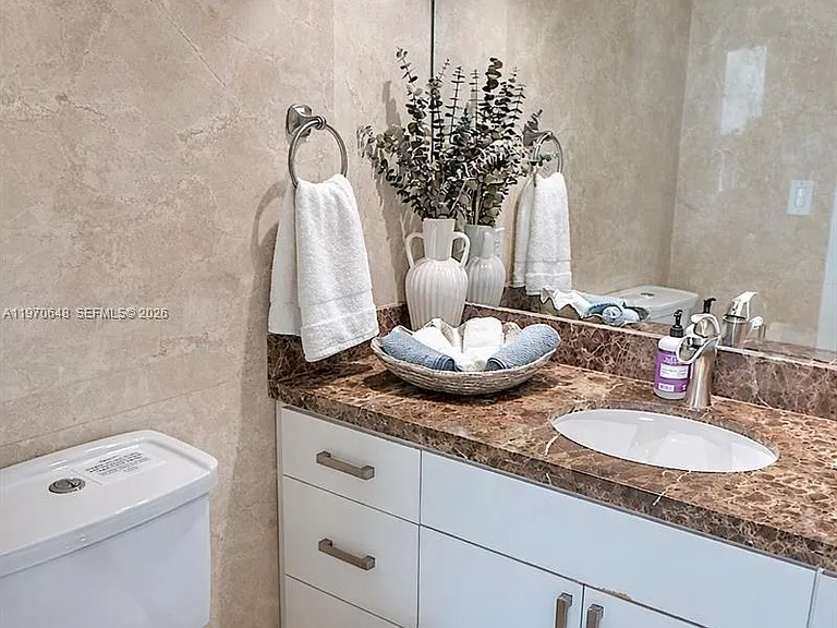 1717 N Bayshore Dr #3334 — Photo 18