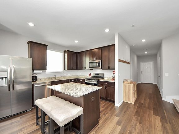 4th image of 23535 Simmental Rd