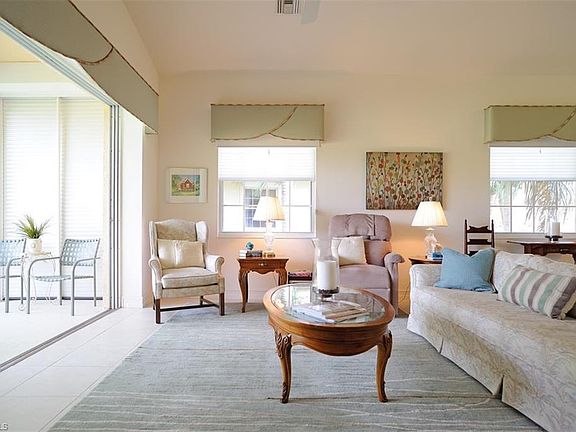 4th image of 4952 Westchester Ct APT 3904