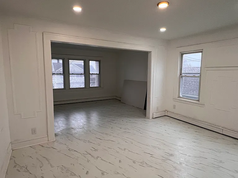 247 Elm St #2 — Photo 10